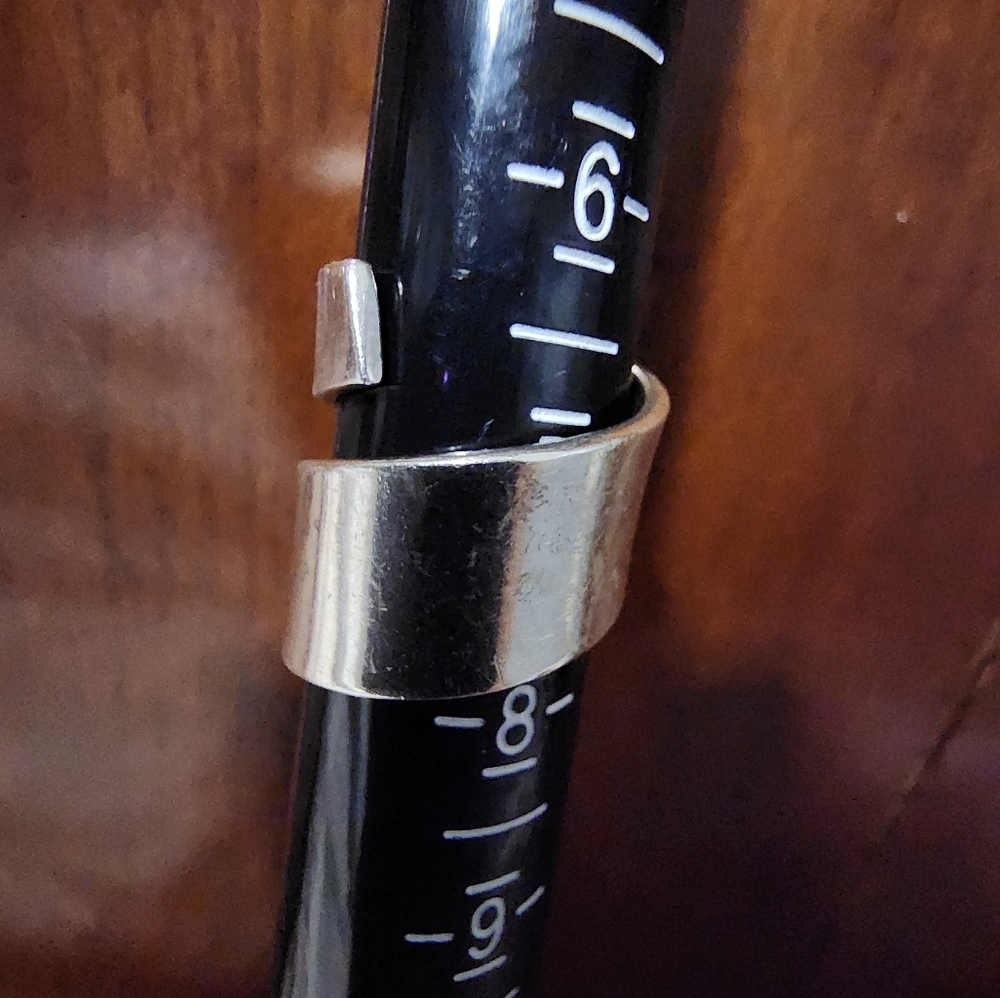 925 SILVER RING - Picture 2 of 6